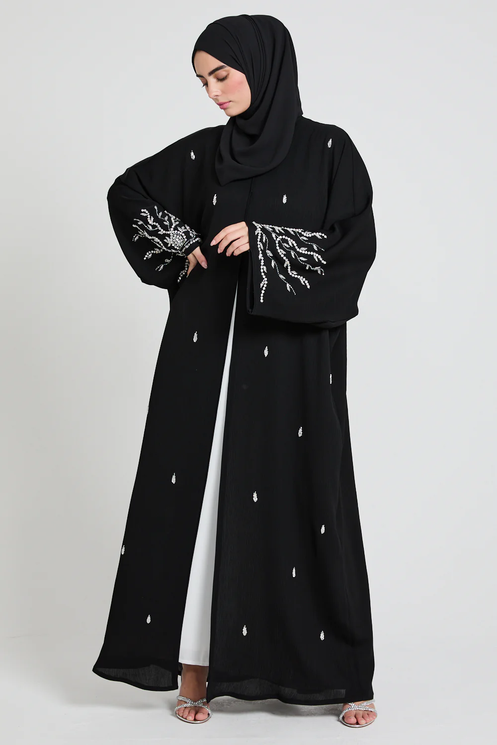 Premium Textured Embellished Open Farasha Abaya - Black