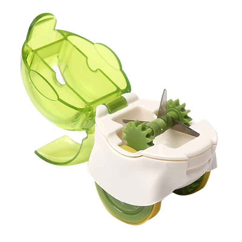 Mini Rolling Garlic Grinder - Plastic Garlic Chopper & Ginger Crusher | Novelty Kitchen Gadget"
