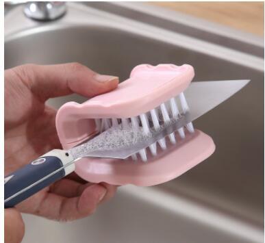 U-Shaped Knife & Cutlery Cleaning Brush - Bristle Scrub for Home Kitchen