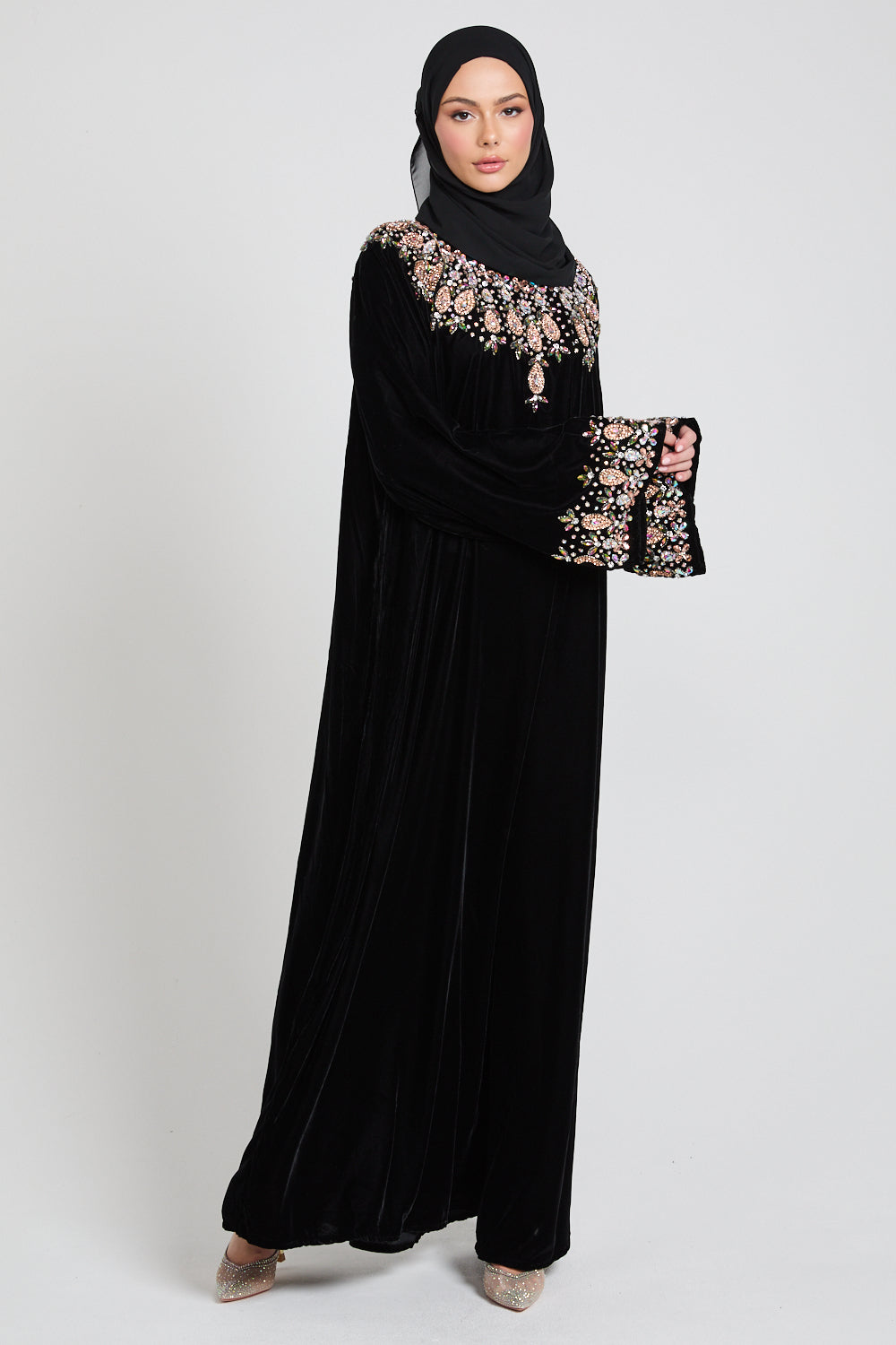 Luxury Velvet Closed Abaya with Floral Motif Embellishments - Black