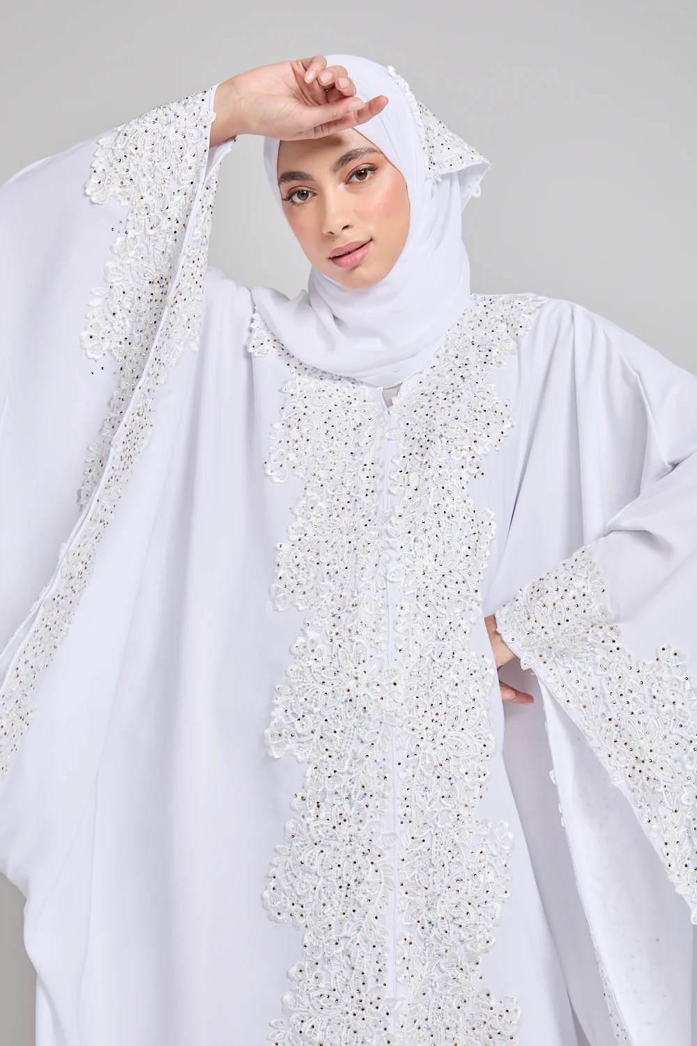 Luxury White Embellished Lace Open Farasha