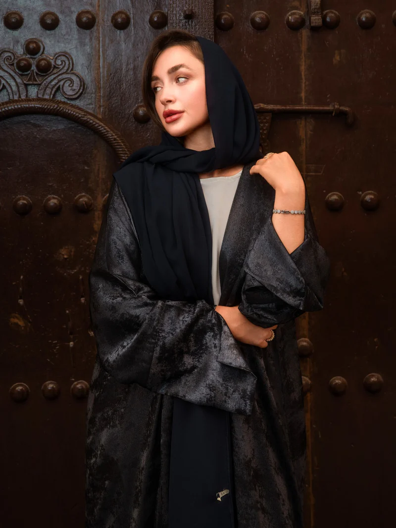 Nour Sapphire Abaya